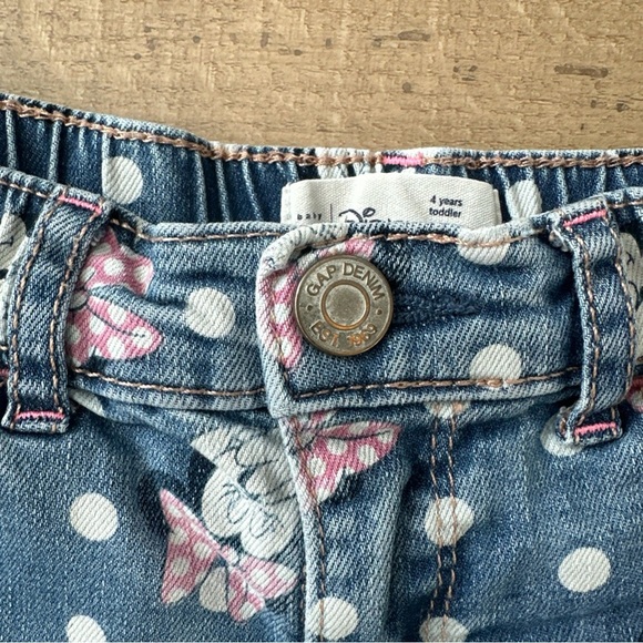 Disney Minnie Mouse Gap Baby Shorts 4 Toddler Pink Bow & Denim Polk A Dots - Picture 2 of 6